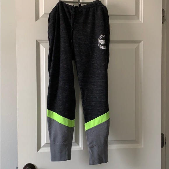 vs joggers - Picture 1 of 1